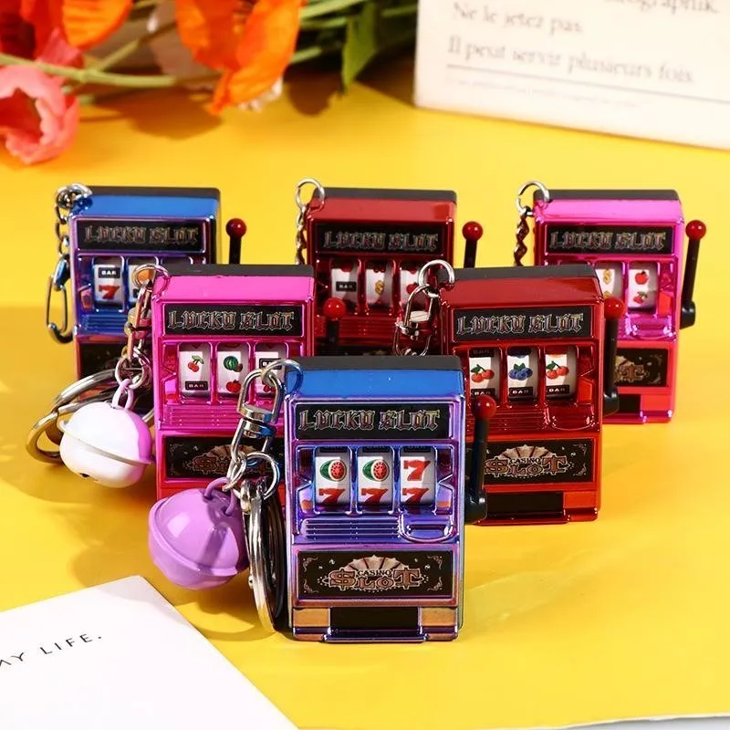 Hot Sale🔥 Mini Slot KeyChain ——🎁Best Gift For BOYs